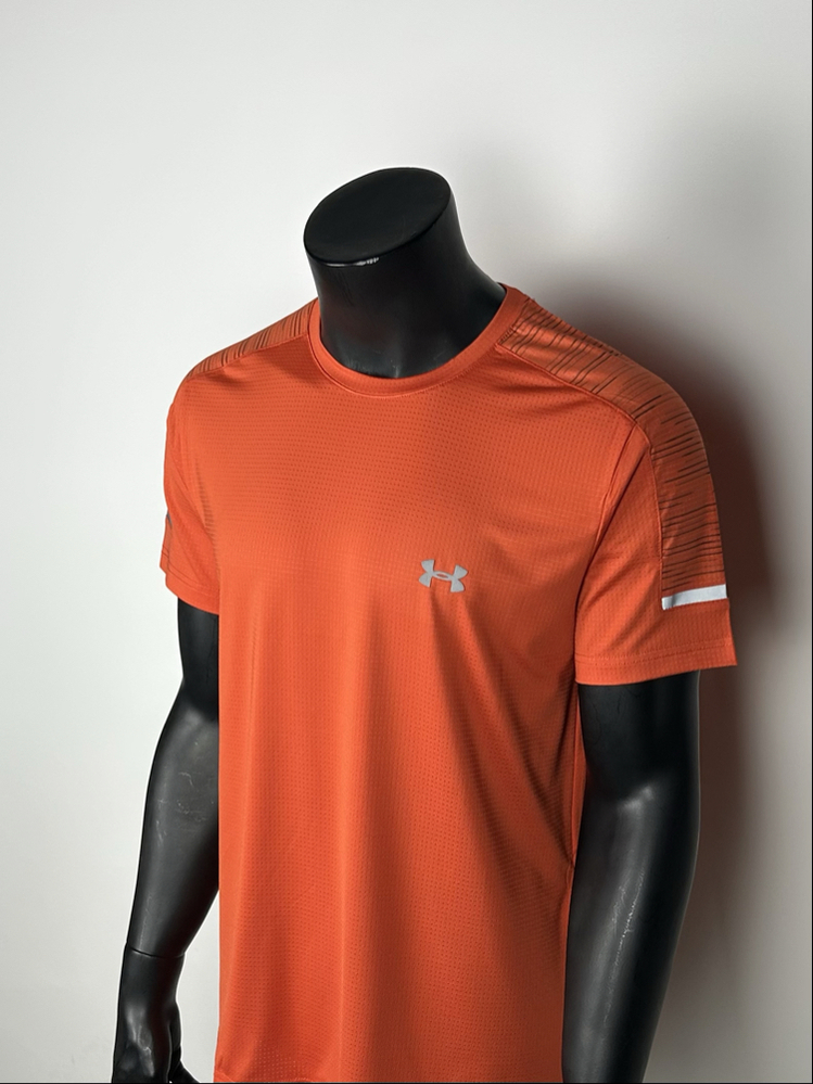 Lines Performance T-shirt  |  1031