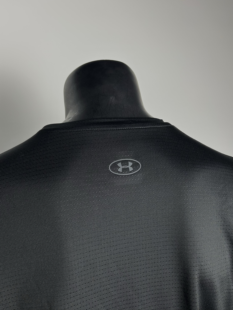 Snug Black Performance T-shirt | 1031