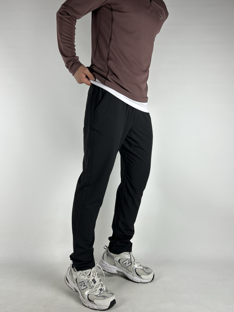 Muno Black Micro Stretch Sweatpants | 1038