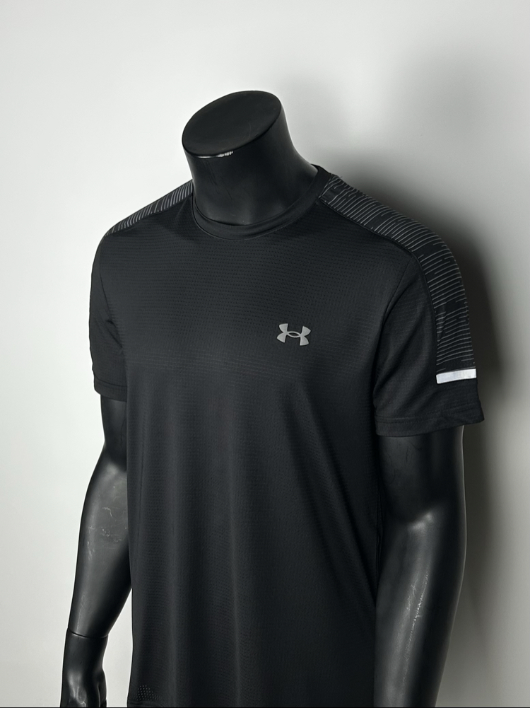 Lines Black Performance T-shirt  |  1031