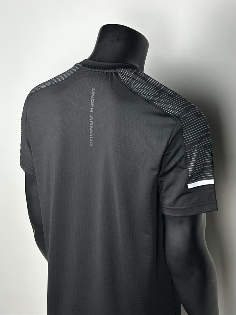 Lines Black Performance T-shirt  |  1031