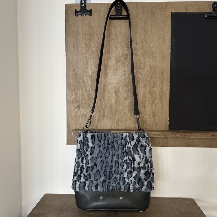 Leopar Desen Peluş Çanta