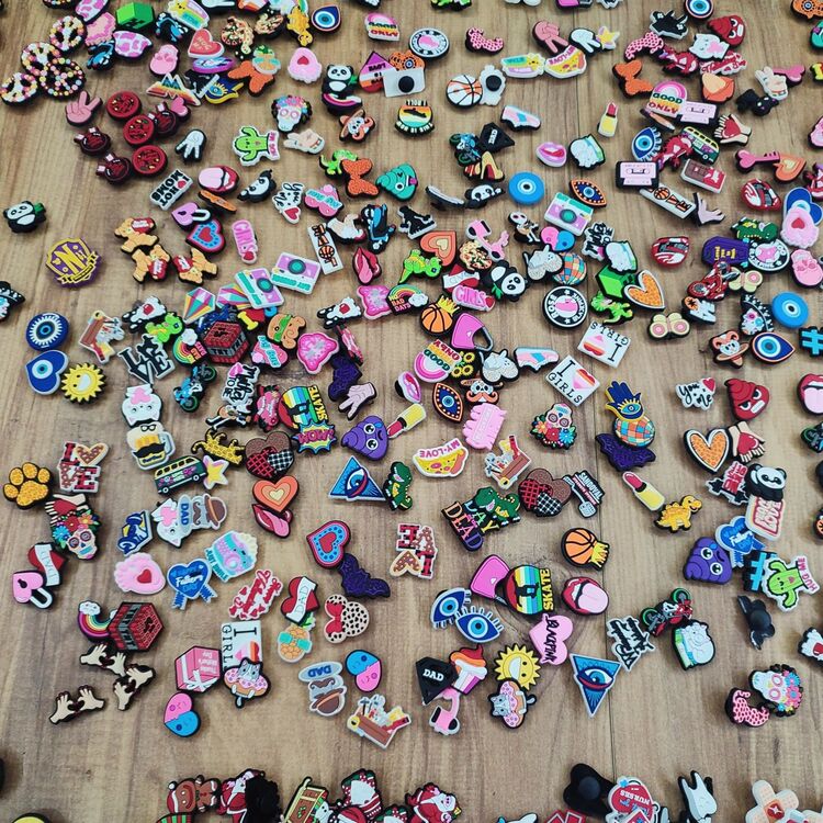 Crocs Terlik Süsleri 500 adet