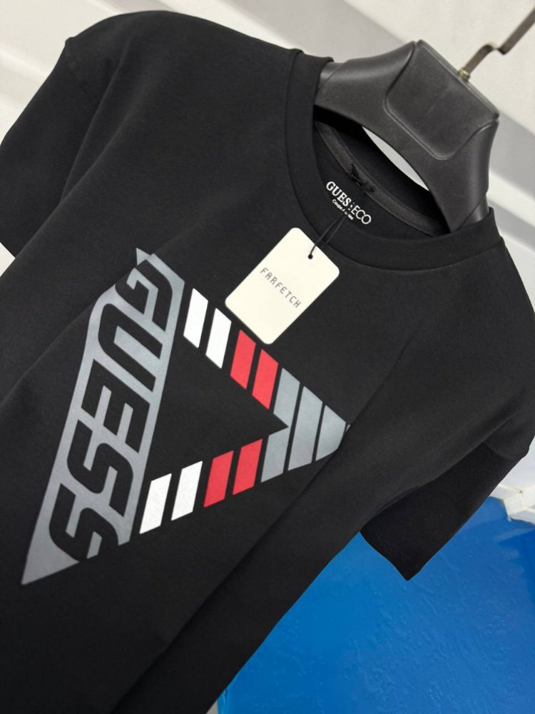 Guess T-shirt 