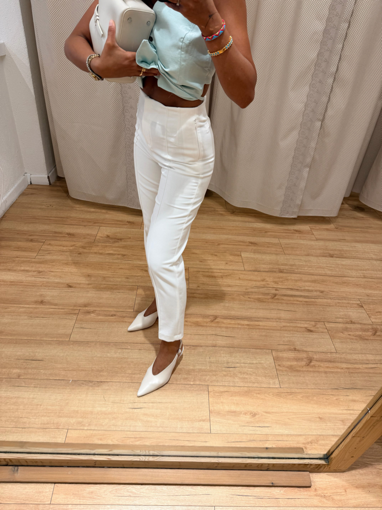 Paça Yırtmaçlı Fit Pantolon 