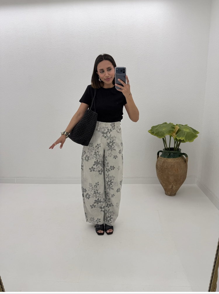 Baggy Model Papatya Desenli Jean
