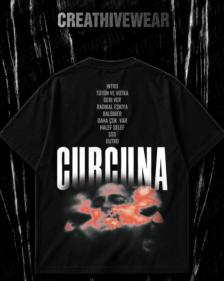 Wegh "CURCUNA" Albüm baskılı siyah oversize T-shirt