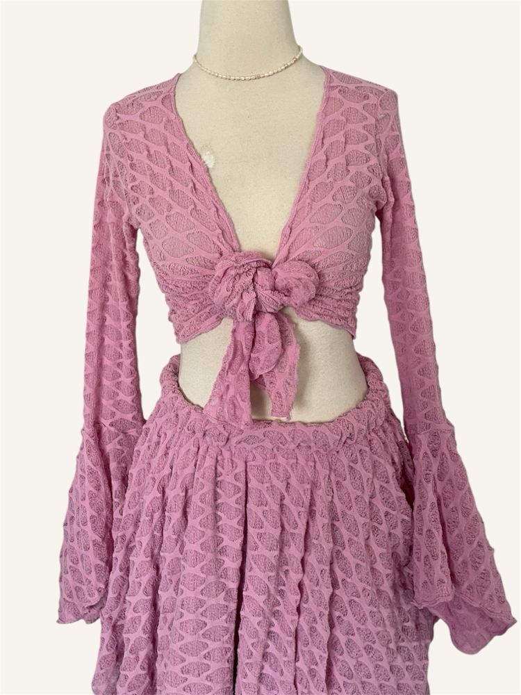Pinky Bolero