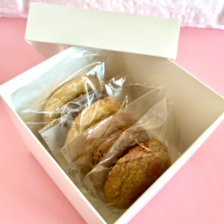 Orta boy tadımlık cookie kutusu 