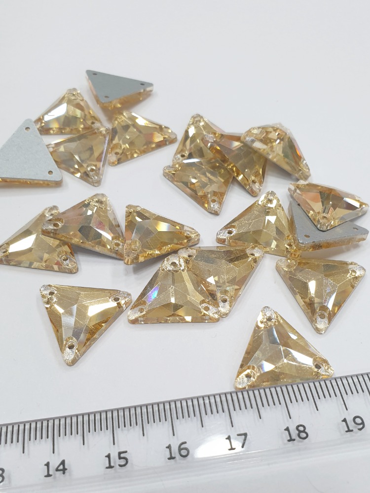 Dikme Taş - Gold Üçgen