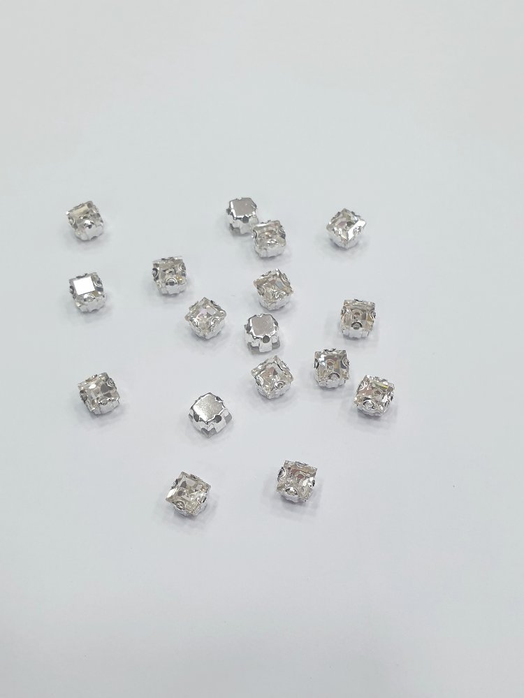 Kasalı Taş - Kare 6*6 mm (100 Adet)