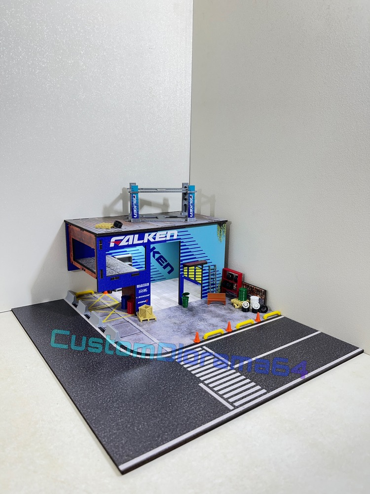 1:64 Ölçek - FALKEN Diorama Garaj