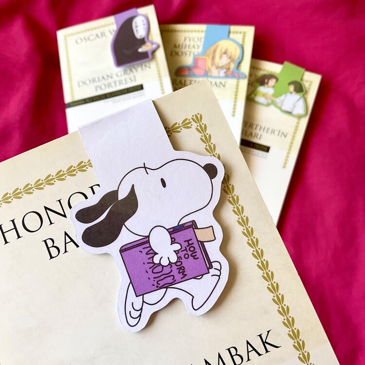 Snoppy Magnetli Kitap Ayracı