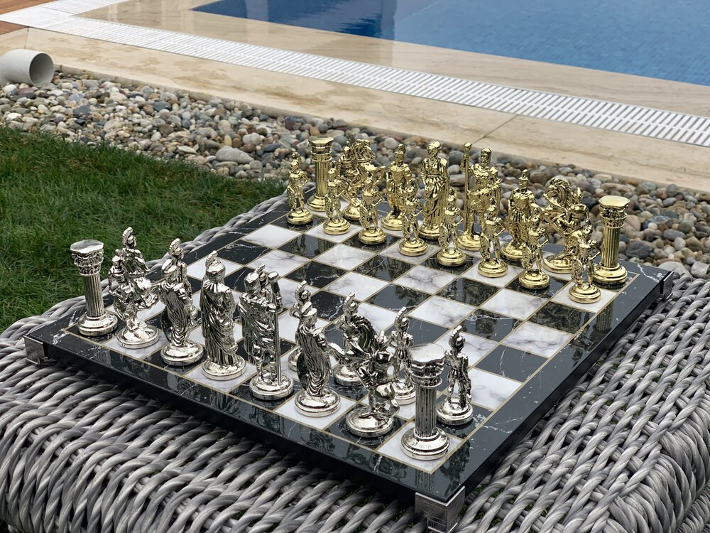 Antik Roma Gladyatör Figürlü Satranç Seti (36X36 CM) ÖZEL SERİ