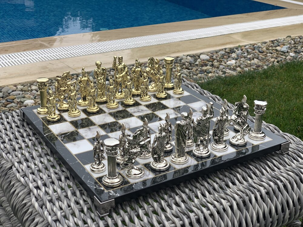 Antik Roma Gladyatör Figürlü Satranç Seti (36X36 CM) ÖZEL SERİ