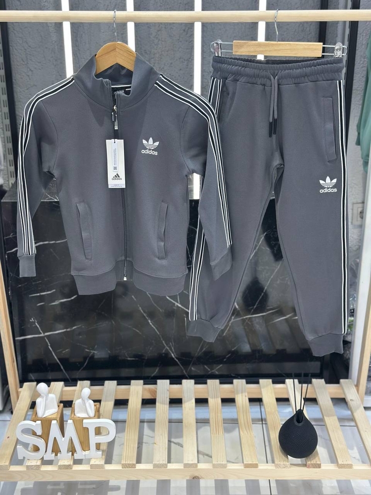 Adidas takım ithal 