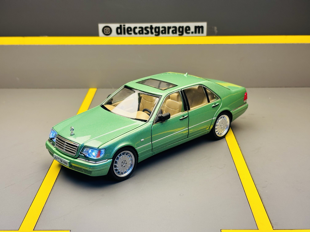 MERCEDES-BENZ S320 W140