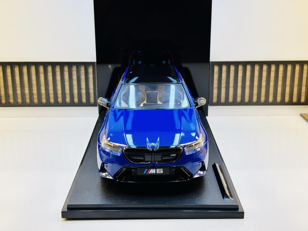 2024 BMW M5 TOURING