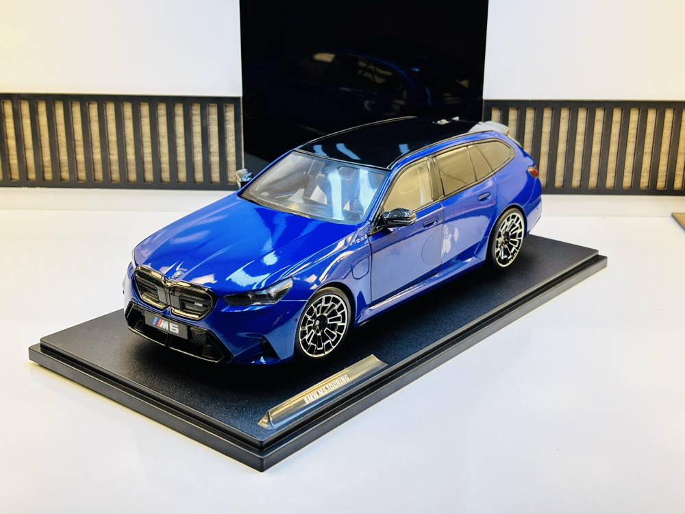 2024 BMW M5 TOURING