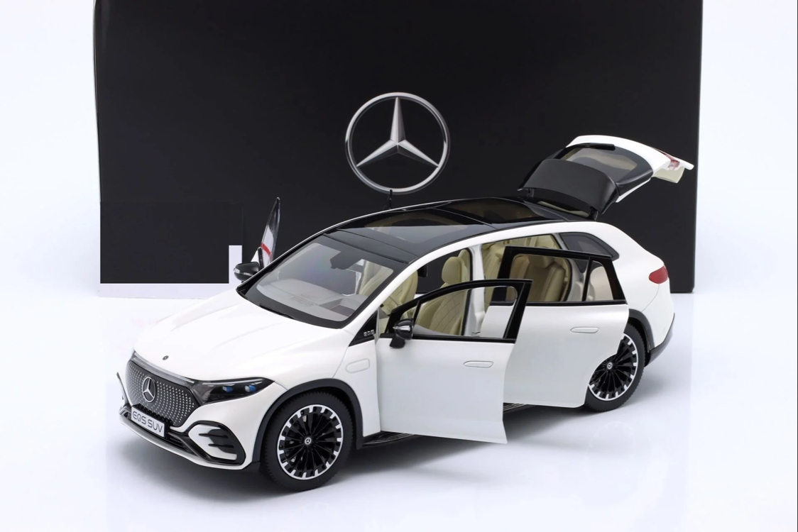 2022 MERCEDES-BENZ EQS SUV AMG LINE X296