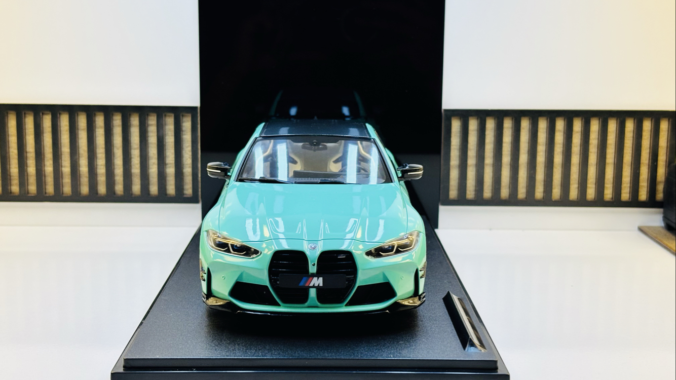 2025 BMW M4 COMPETITION