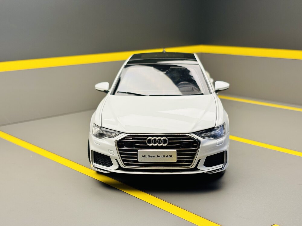 (OUTLET) AUDI A6 LONG