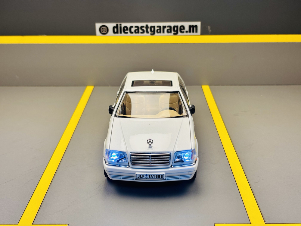 MERCEDES-BENZ S320 W140