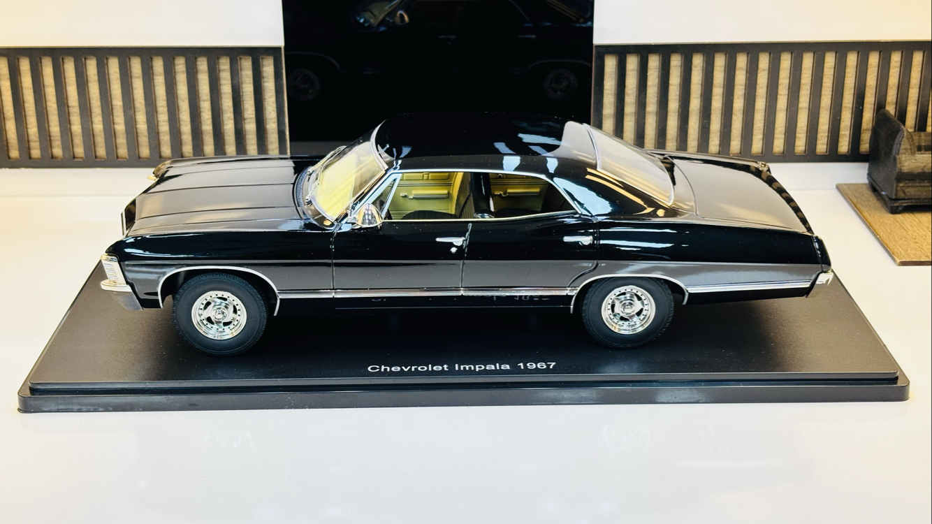 1967 CHEVROLET IMPALA