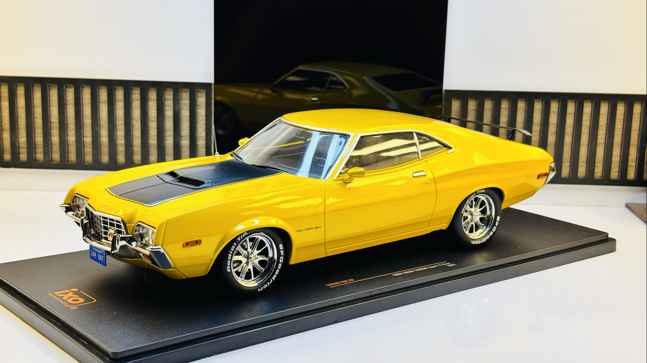 1972 FORD GRAN TORINO SPORT