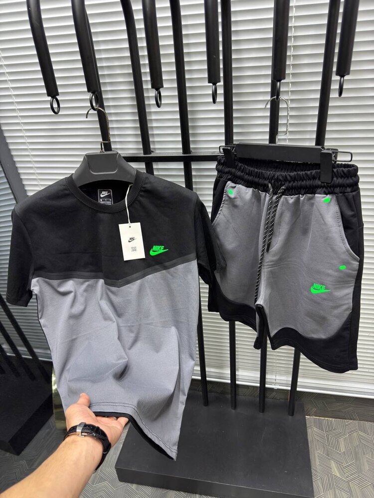 NİKE TECH FLEECE ŞORTLU TAKIM