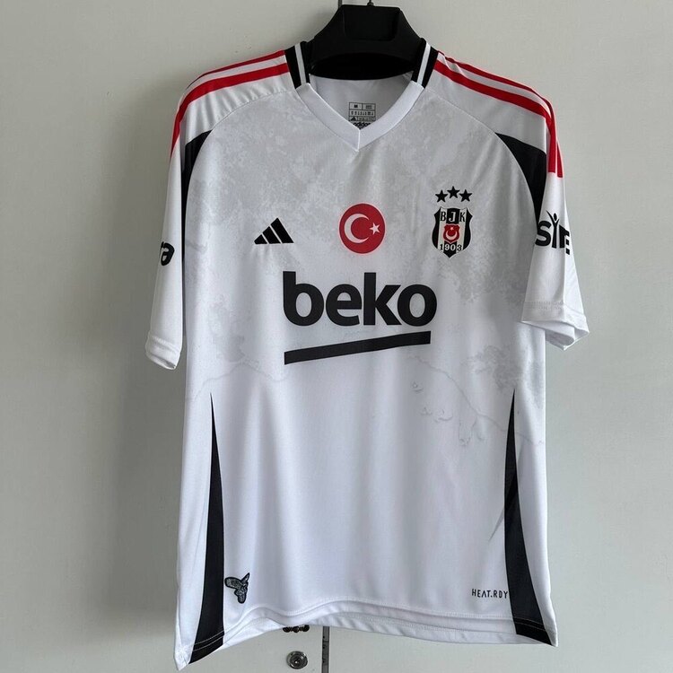 BEŞİKTAŞ RAFA SİLVA FORMA