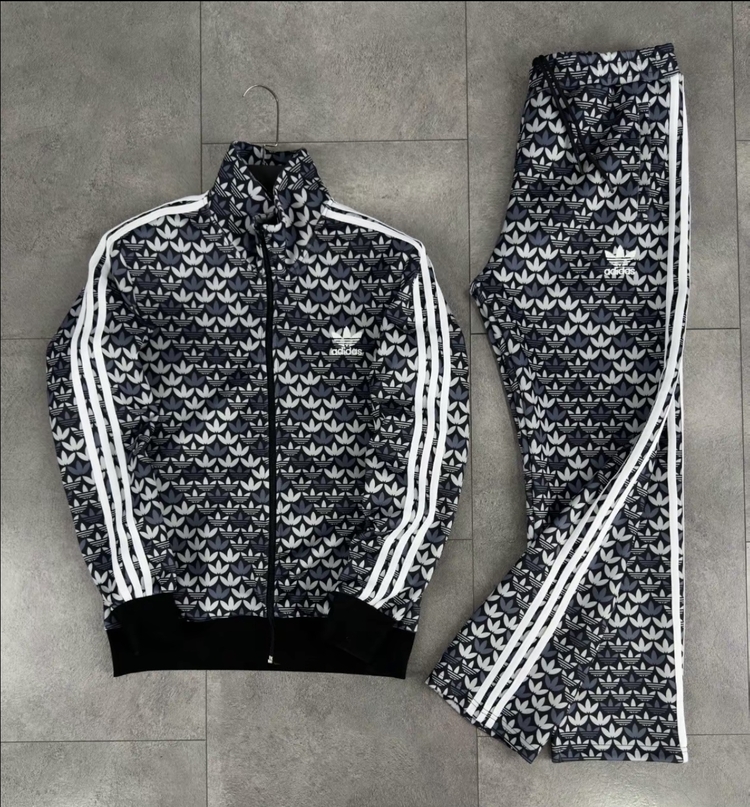 ADİDAS MONOGRAM EŞOFMAN TAKIM