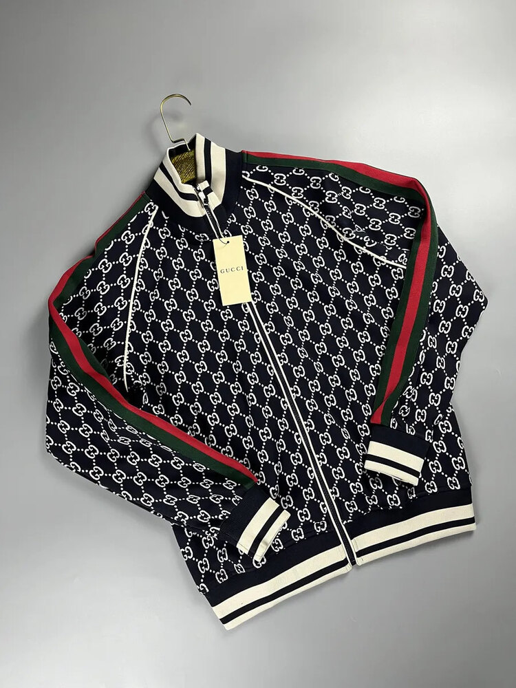 GUCCİ MONOGRAM EŞOFMAN TAKIM
