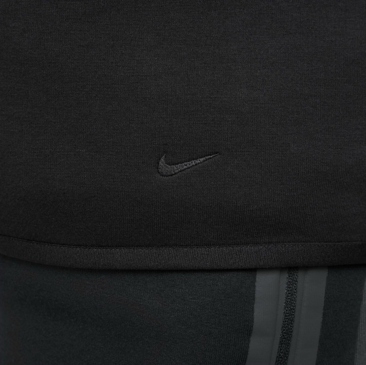 NİKE TECH FLEECE EŞOFMAN TAKIM