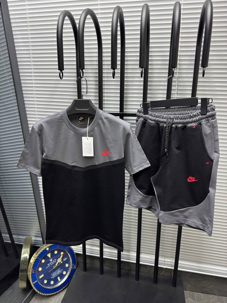 NİKE TECH FLEECE ŞORTLU TAKIM