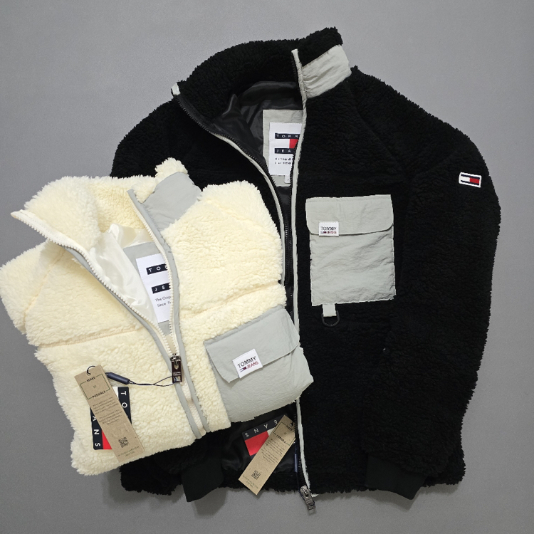 TOMMY HİLFİGER PELUŞ ÇEKET(ORİJİNAL)