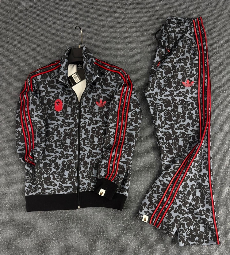 ADİDAS X BAPE EŞOFMAN TAKIM