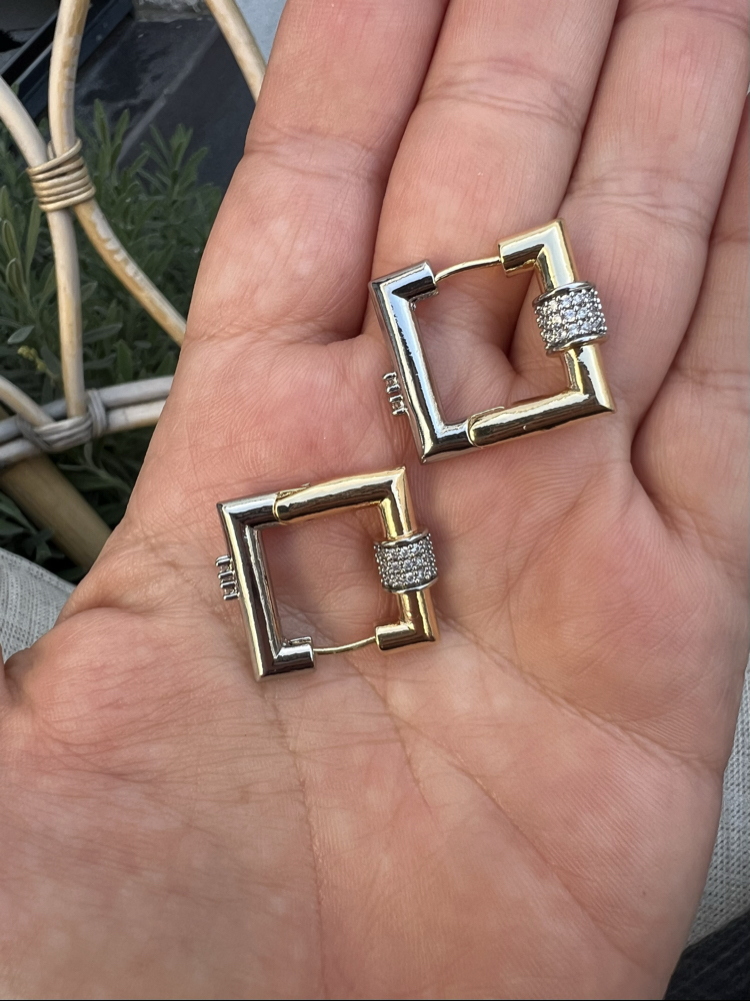 Square earring