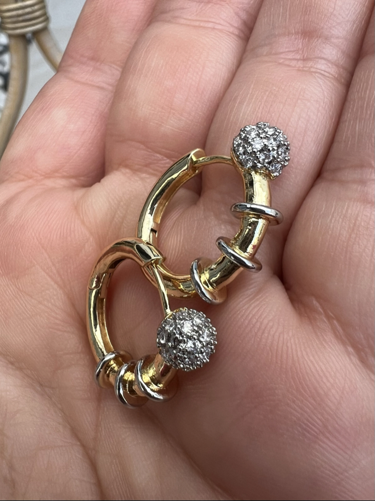 Circle rebel earring