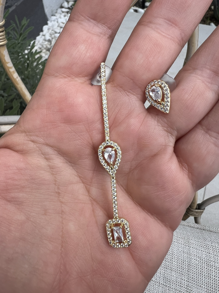 Two dims gold küpe