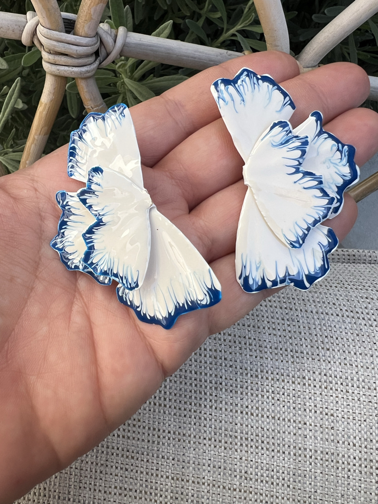 Bluewhite floral küpe