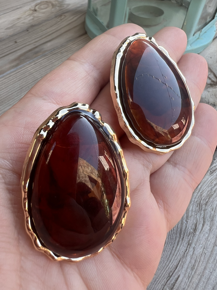 Retro brown küpe