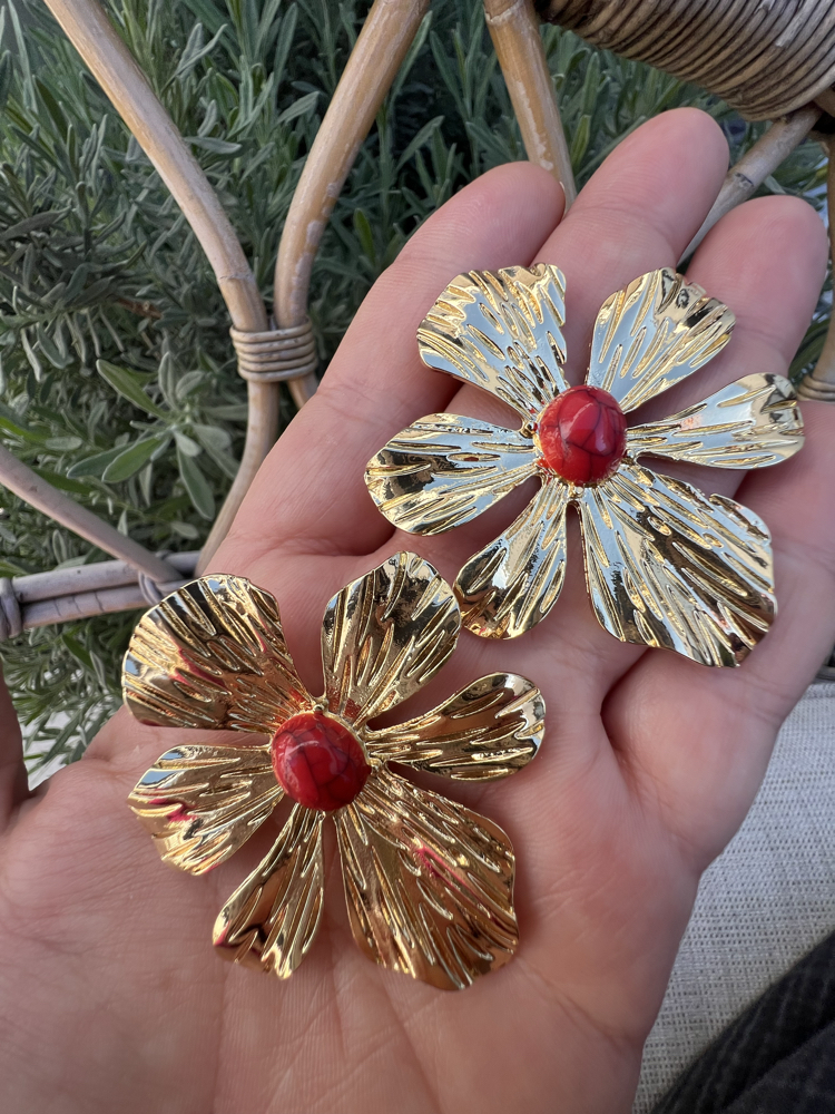 Floral gold küpe