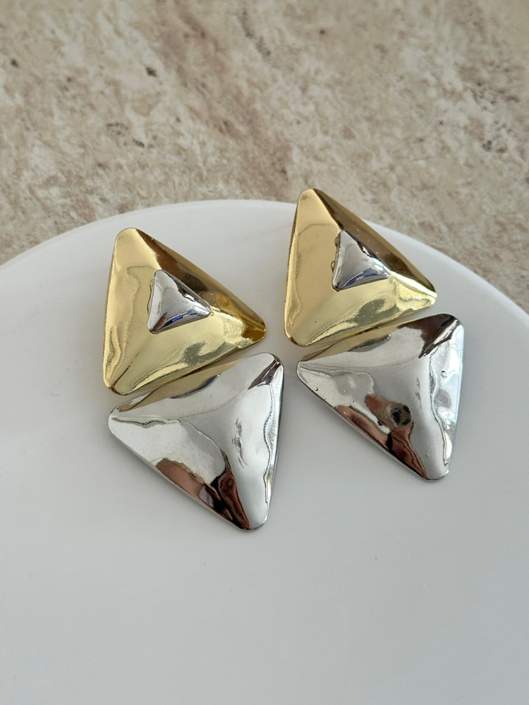Gold silver üçgen küpe