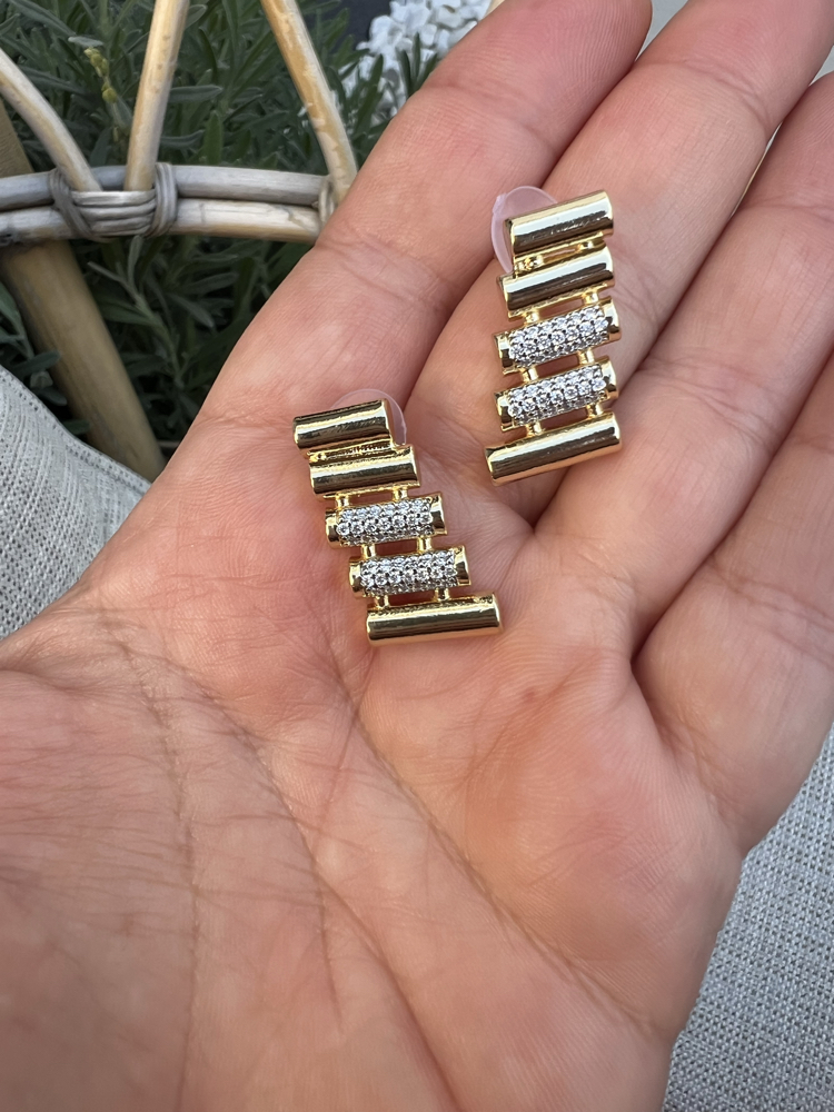 Ladder küpe