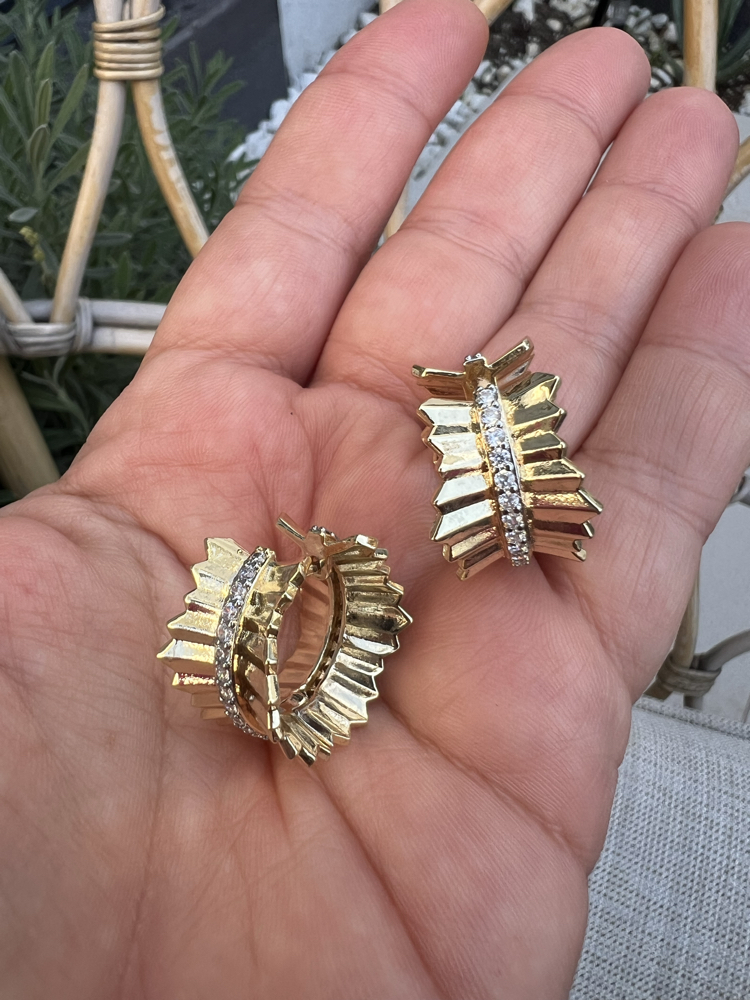 Loveislife earring