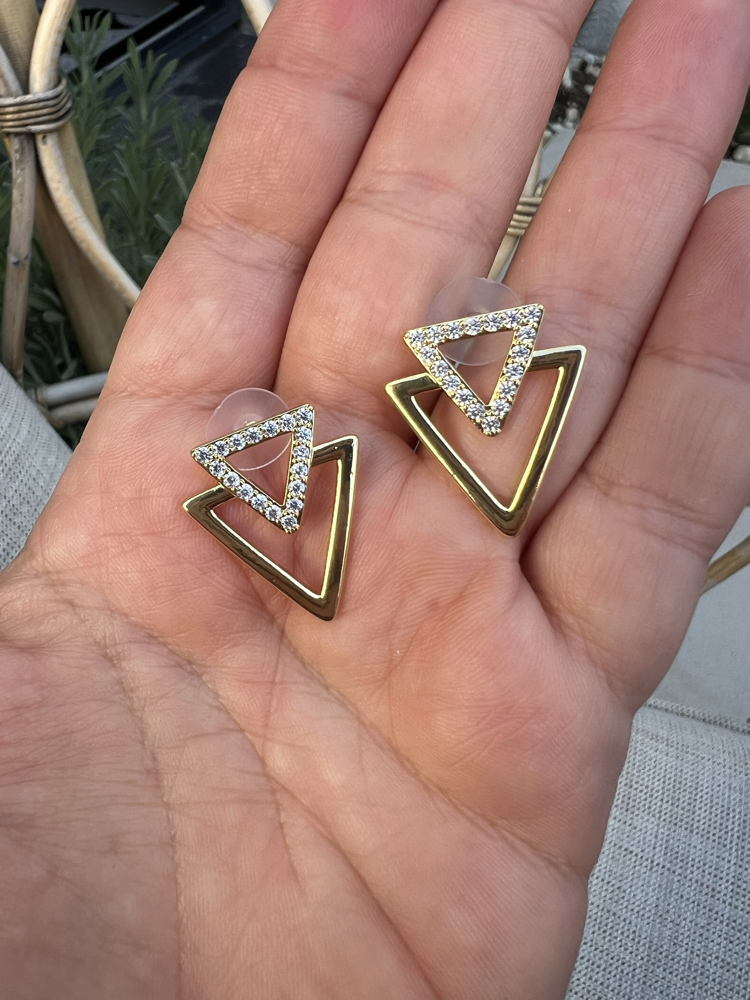 Triangle küpe