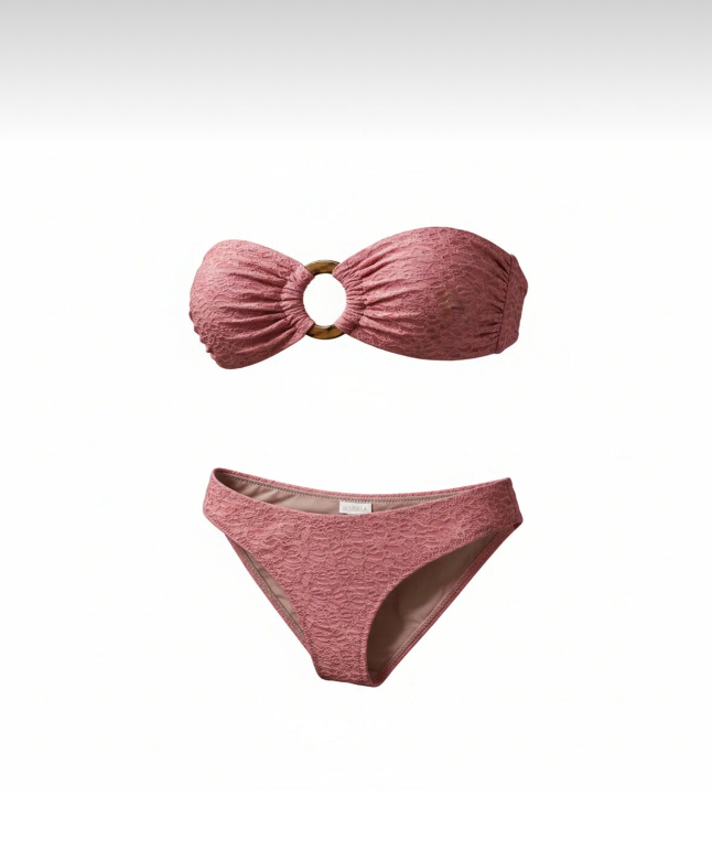 Toka aksesuarlı pembe dokulu straplez bikini takımı