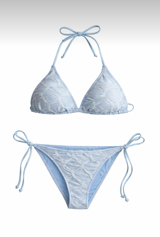 Mavi dokulu bikini takımı