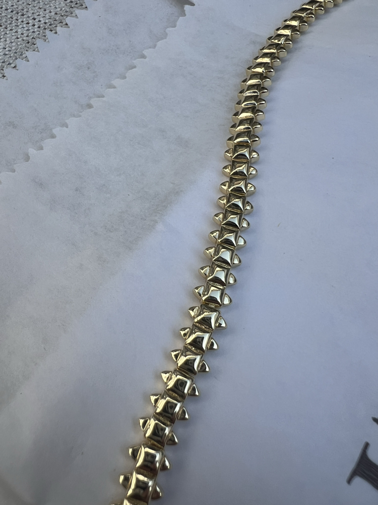 Stud bileklik